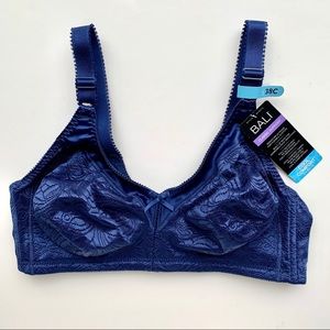 Bali 38C Double Support Spa Closure Wireless Bra